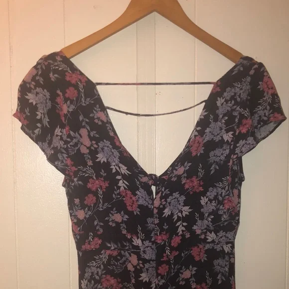 American Eagle Outfitters Pink Flutter Sleeve Mini Dress - Picture 6 of 8